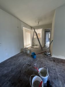 Uma reforma com muitos movimentos para melhorar os ambientes.
